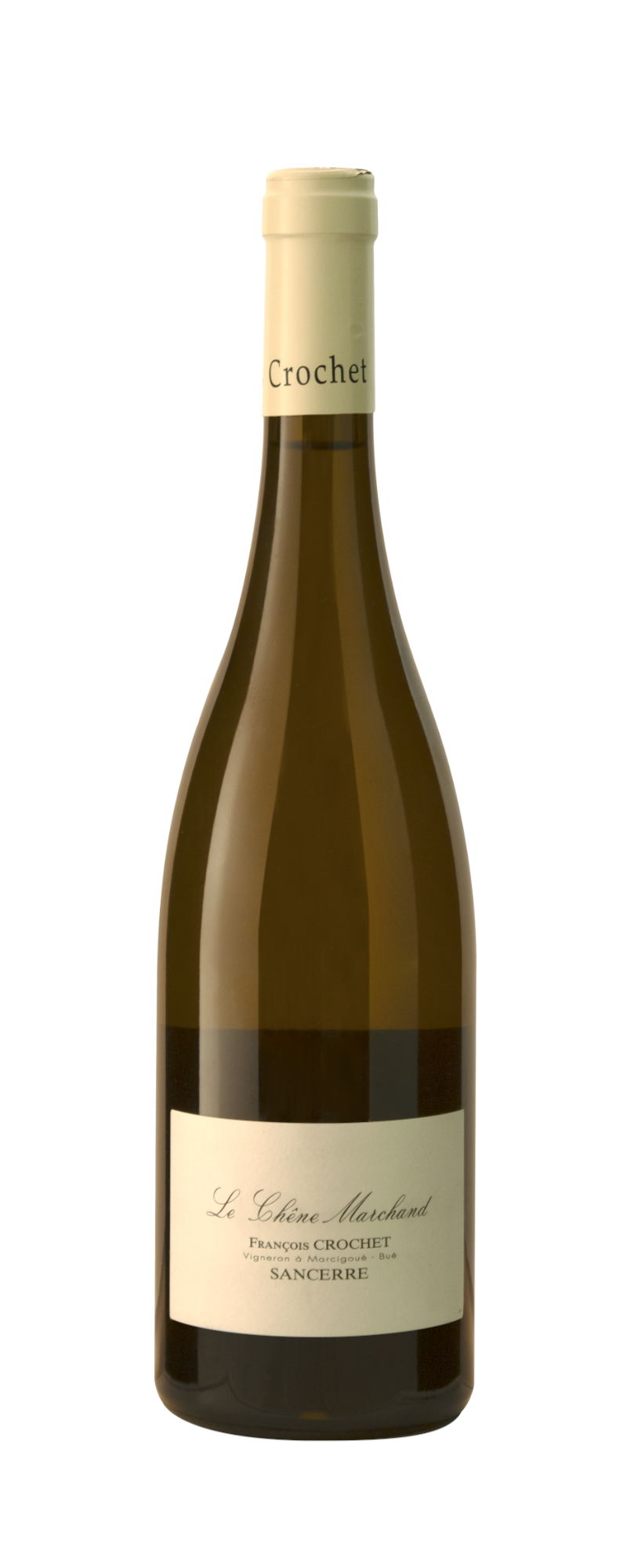 Una bottiglia di vino bianco etichettata Le Chêne Marchand di François Crochet, Sancerre, con capsula color crema ed etichetta abbinata su una bottiglia di vetro trasparente, su sfondo bianco.